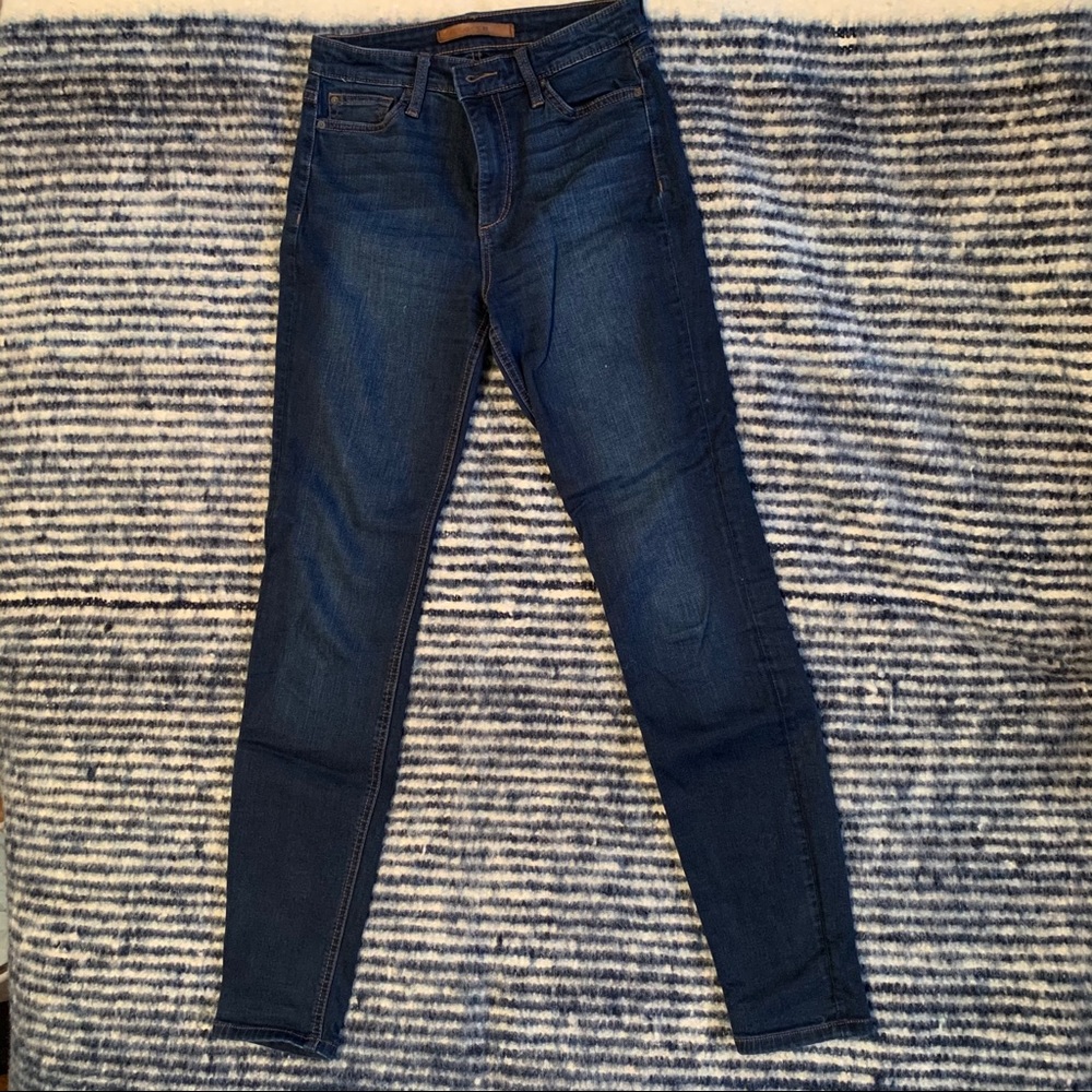Joe’s “The Charlie Skinny” jeans, size 26